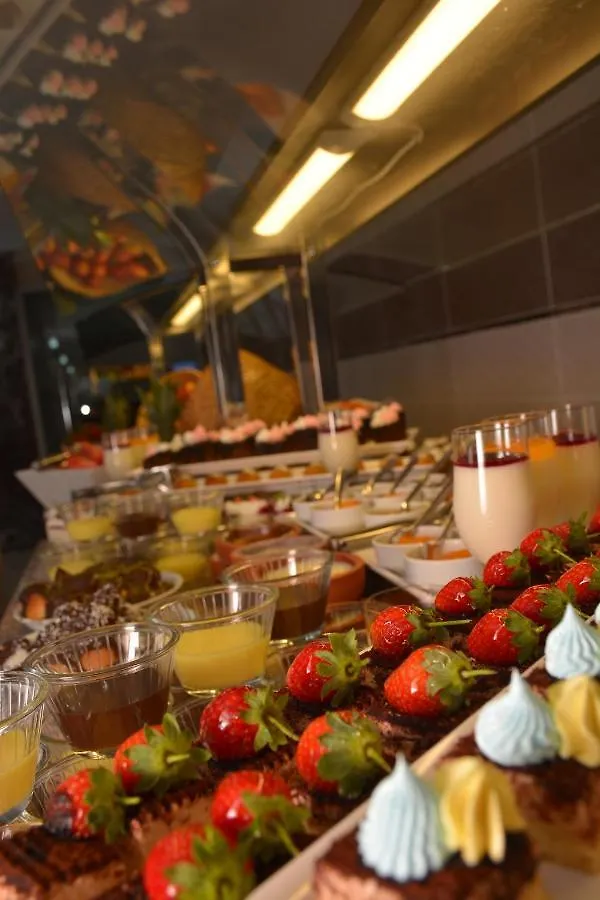 Ayma Beach Resort Kusadasi Hotel